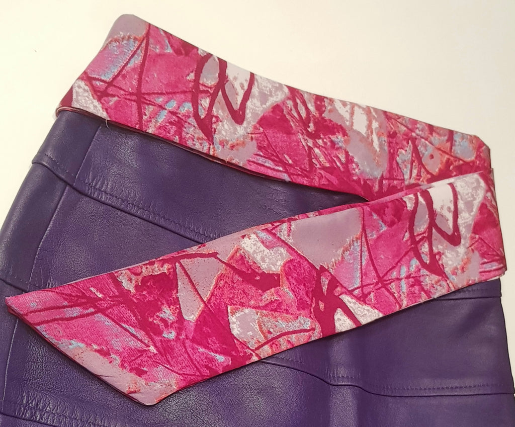 Le Foulart Multi-functional Scarf Fuchsia - MyKady